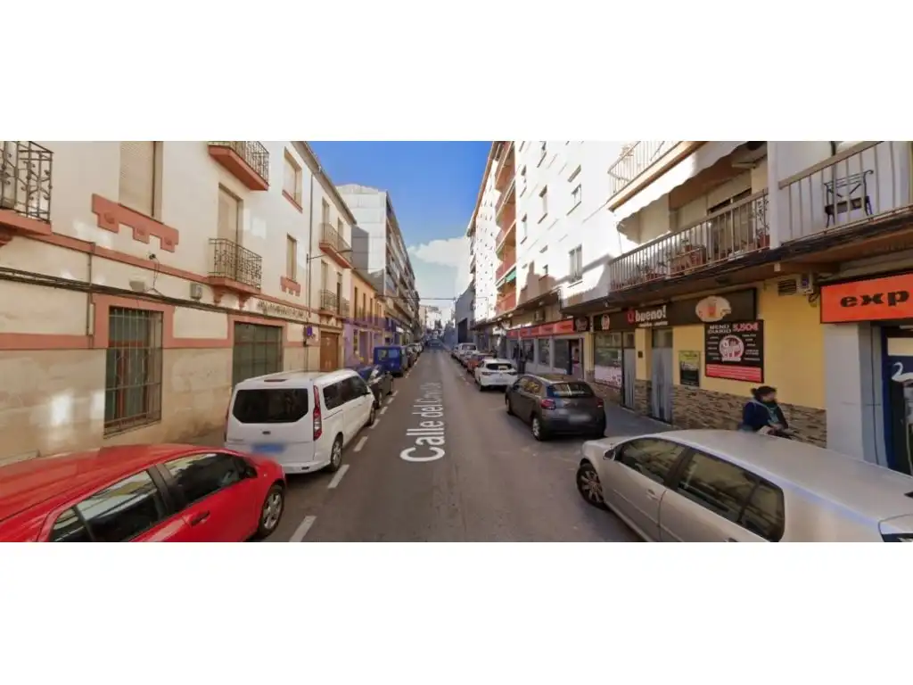Local comercial en venda a Casco Antiguo