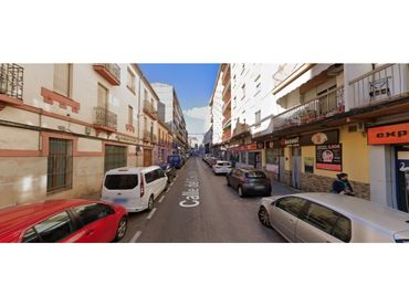 Local comercial en venda a Casco Antiguo