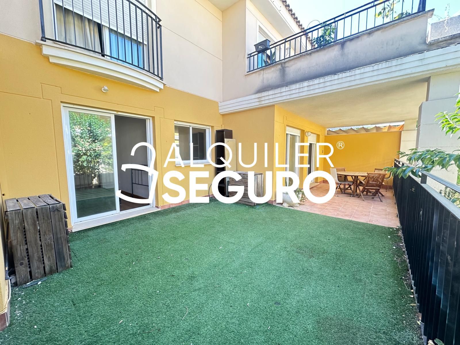 Garden of Flat to rent in Godelleta  with Air Conditioner, Terrace and Storage room