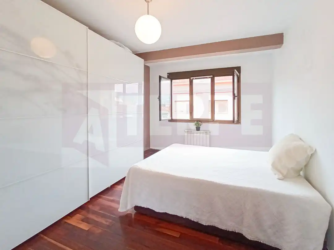 Habitación de Piso en venta en Errenteria con Calefacción y Balcón
