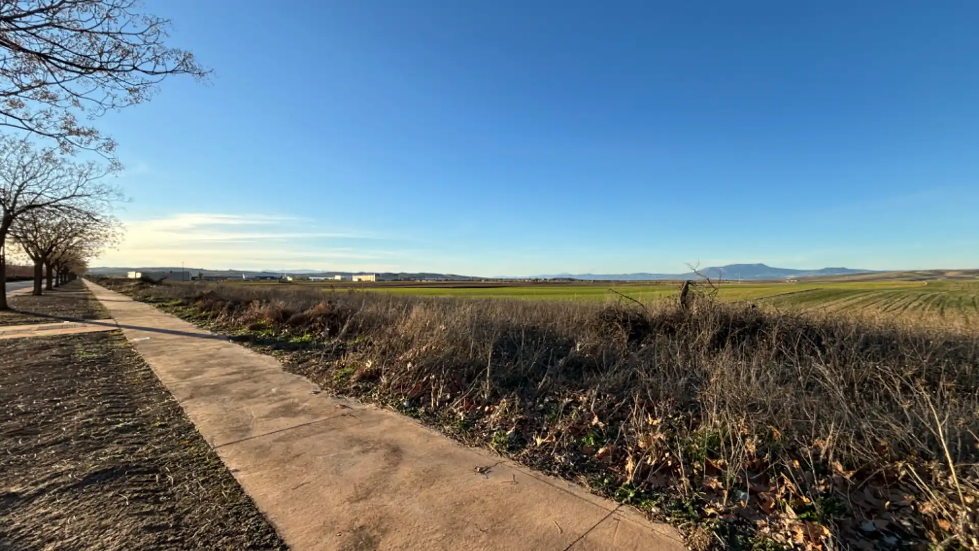 Terreno industrial en venta en Escúzar