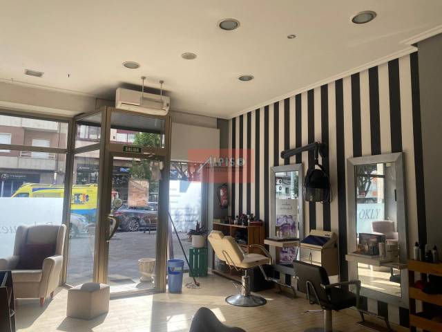 Local comercial en Alquiler en Avenida de Zamora en Mariñamansa