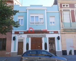 Exterior view of Single-family semi-detached for sale in  Valencia Capital  with Air Conditioner, Heating and Terrace