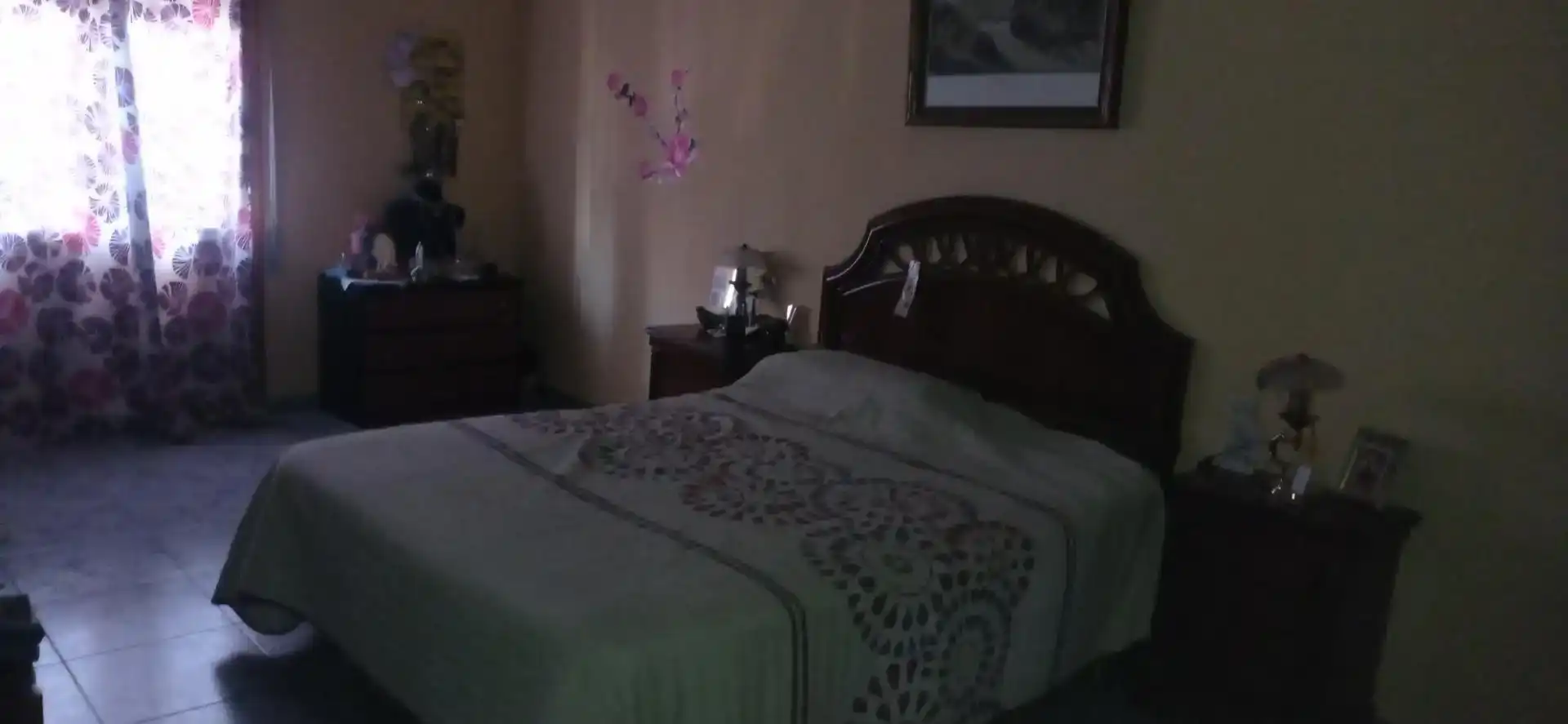 Habitación de Casa adosada en venta en Baza con Trastero y Balcón