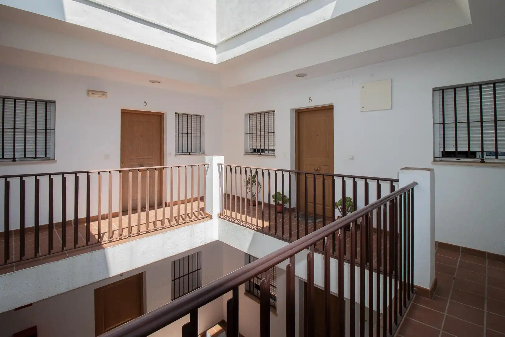 Duplexes for sale in Tomares  with Air Conditioner, Terrace and Balcony