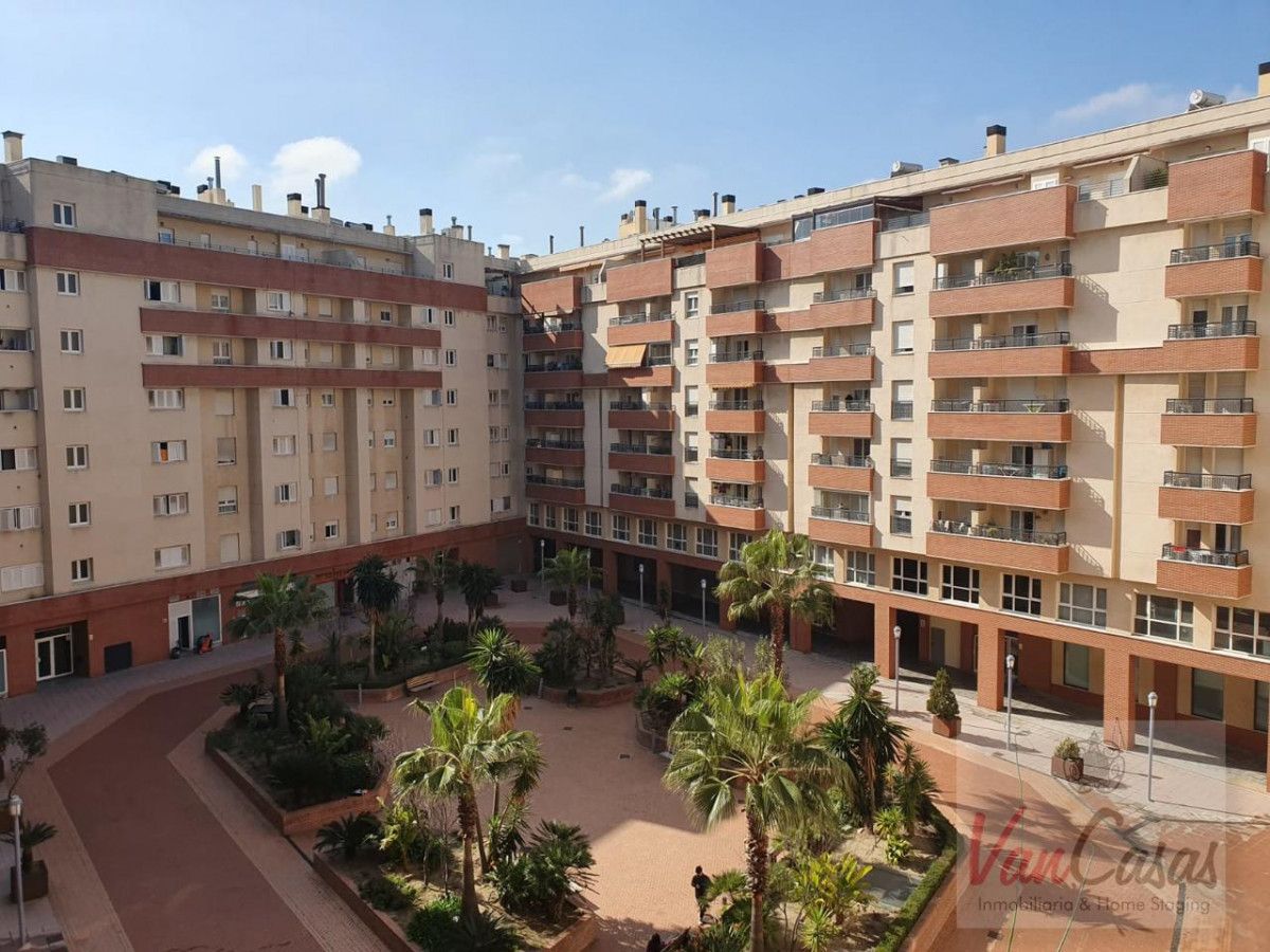 Vista exterior de Pis de lloguer en Algeciras amb Balcó