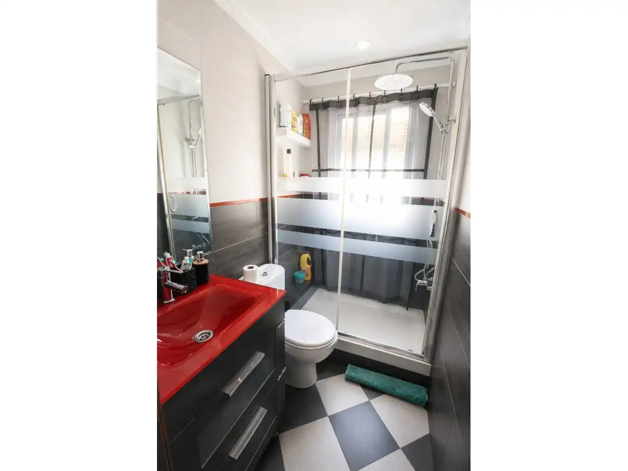Bathroom of Flat for sale in Leganés  with Air Conditioner and Heating