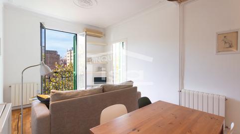 Foto 2 de Piso en venta en Carrer del Vallespir, Sants, Barcelona