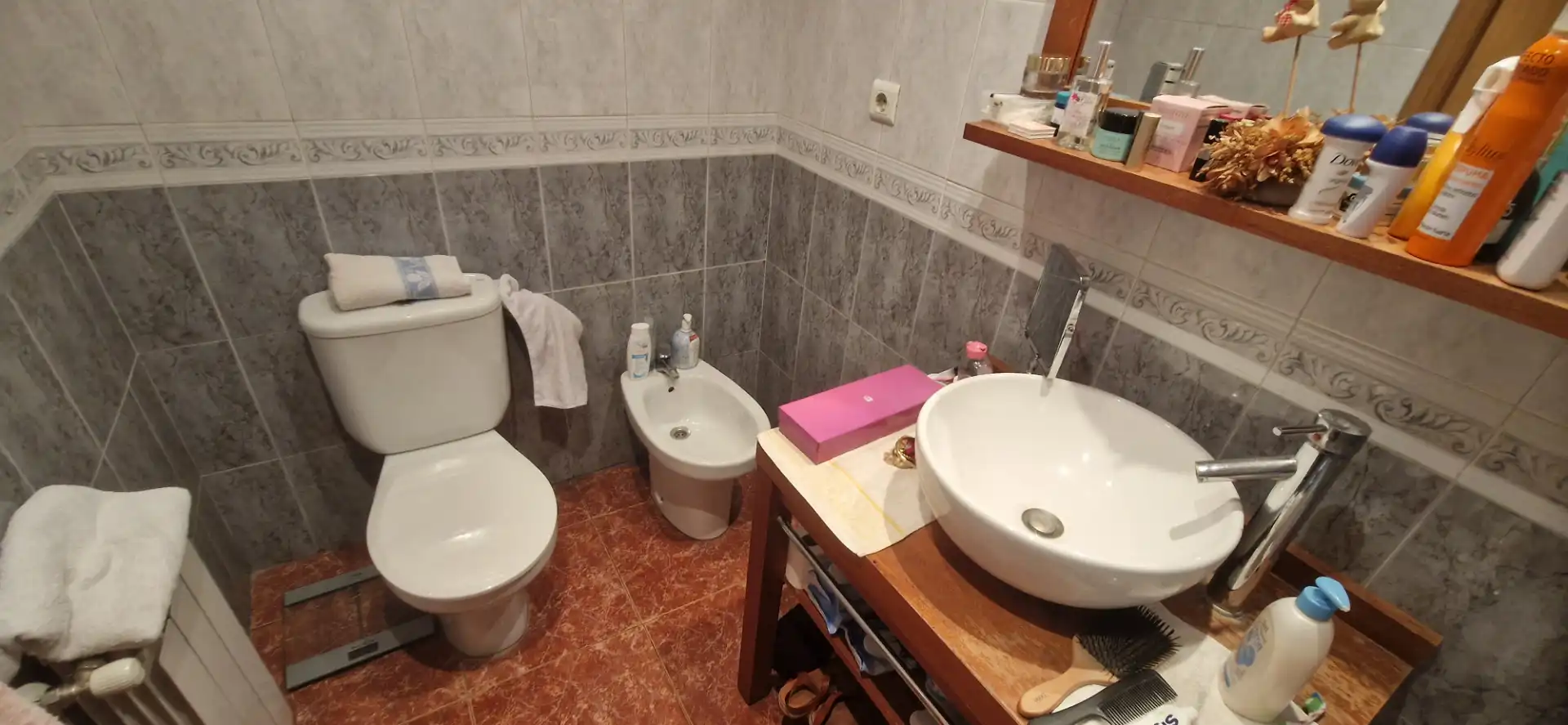Bathroom of Detached homes for sale in Zaragoza  with Air Conditioner, Heating and Private garden