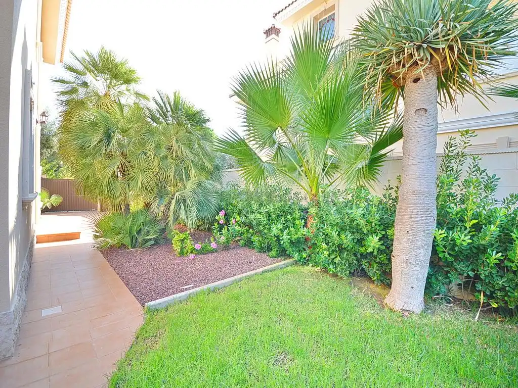 Chalet con terraza en venta en Orihuela Costa, imagen 11