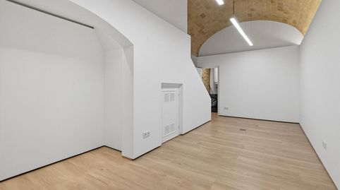 Foto 4 de Casa adosada en venta en 7 Carrer de la Sabateria, Peralada, Girona