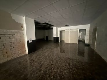 Local comercial en alquiler en Centre - Estació