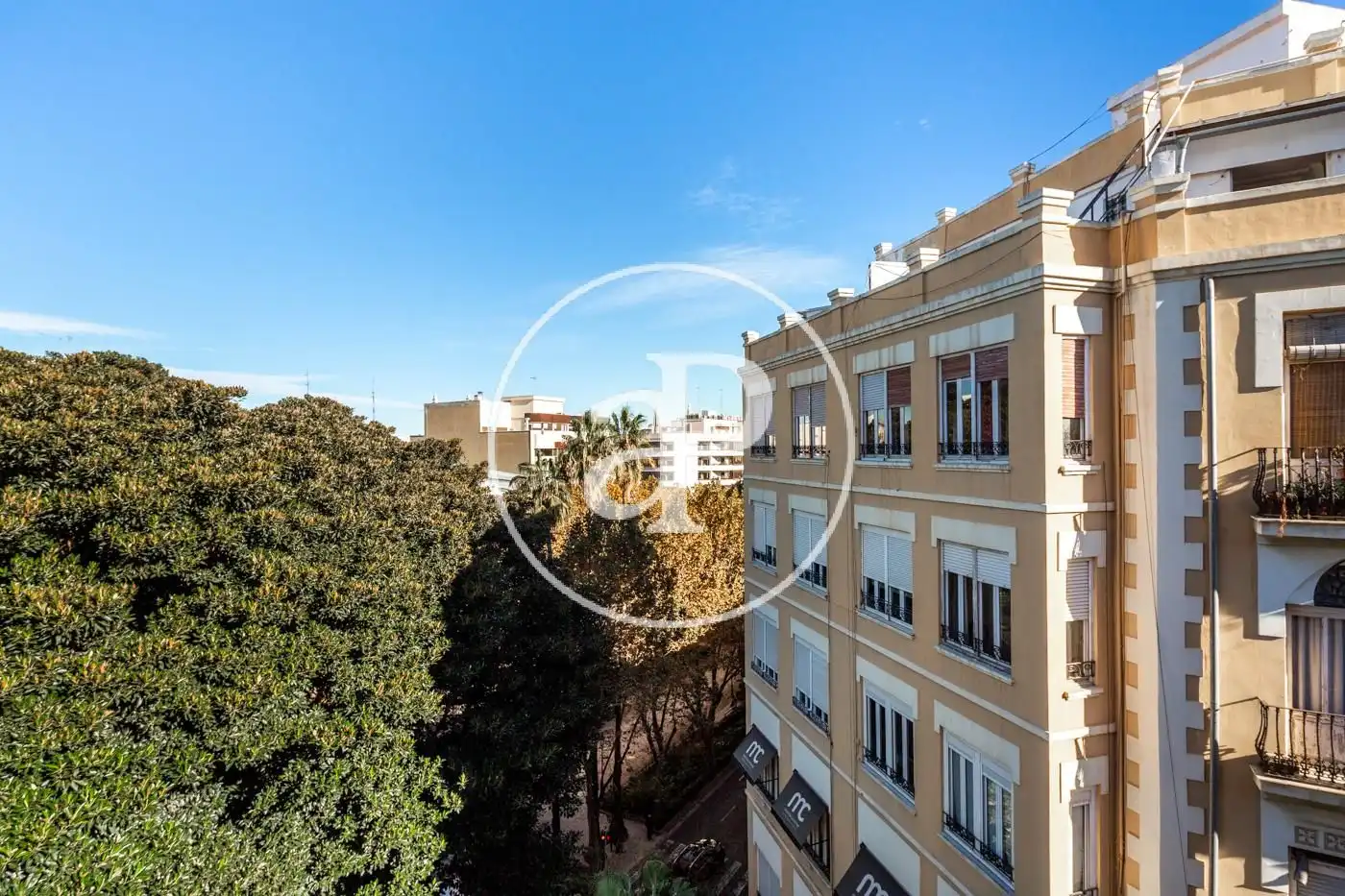 Vista exterior de Pis de lloguer en Valencia amb Aire condicionat, Calefacció i Balcó