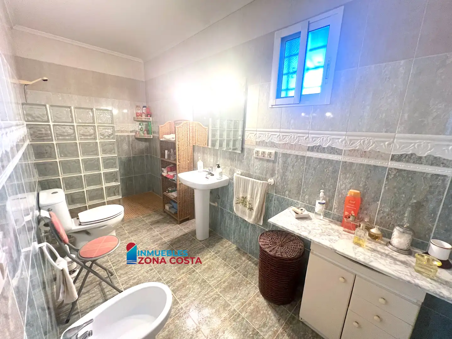 Bathroom of Country homes for sale in Vilamarxant  with Private garden, Terrace and Storage room