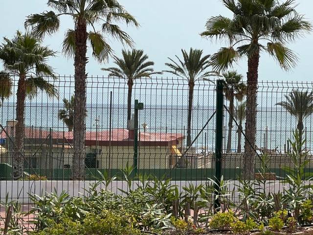 Piso en Venta en Calle Músico José Mira Figueroa en Agua Amarga - Urbanova