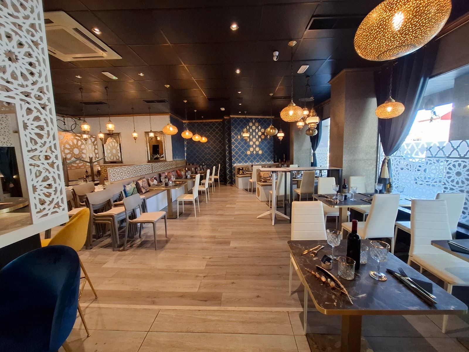 Premises to rent in Vigo   with Terrace and Furnished