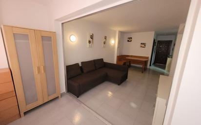 Living room of Flat for sale in Vélez-Málaga