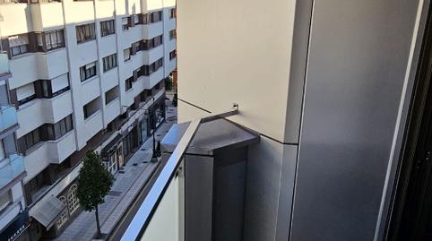 Foto 5 de Pis en venda a Calle González Besada, 18, Auditorio - Seminario - Parque de Invierno, Oviedo