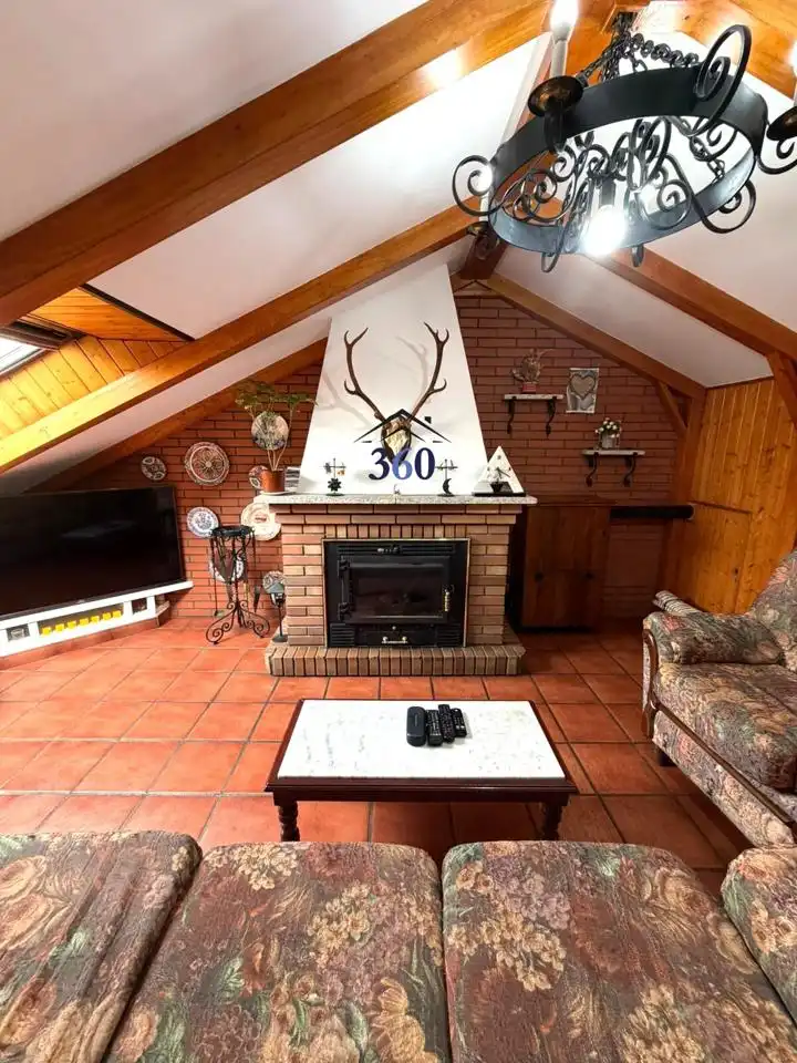 Casa o xalet en venda a Armonía, Casco Antiguo