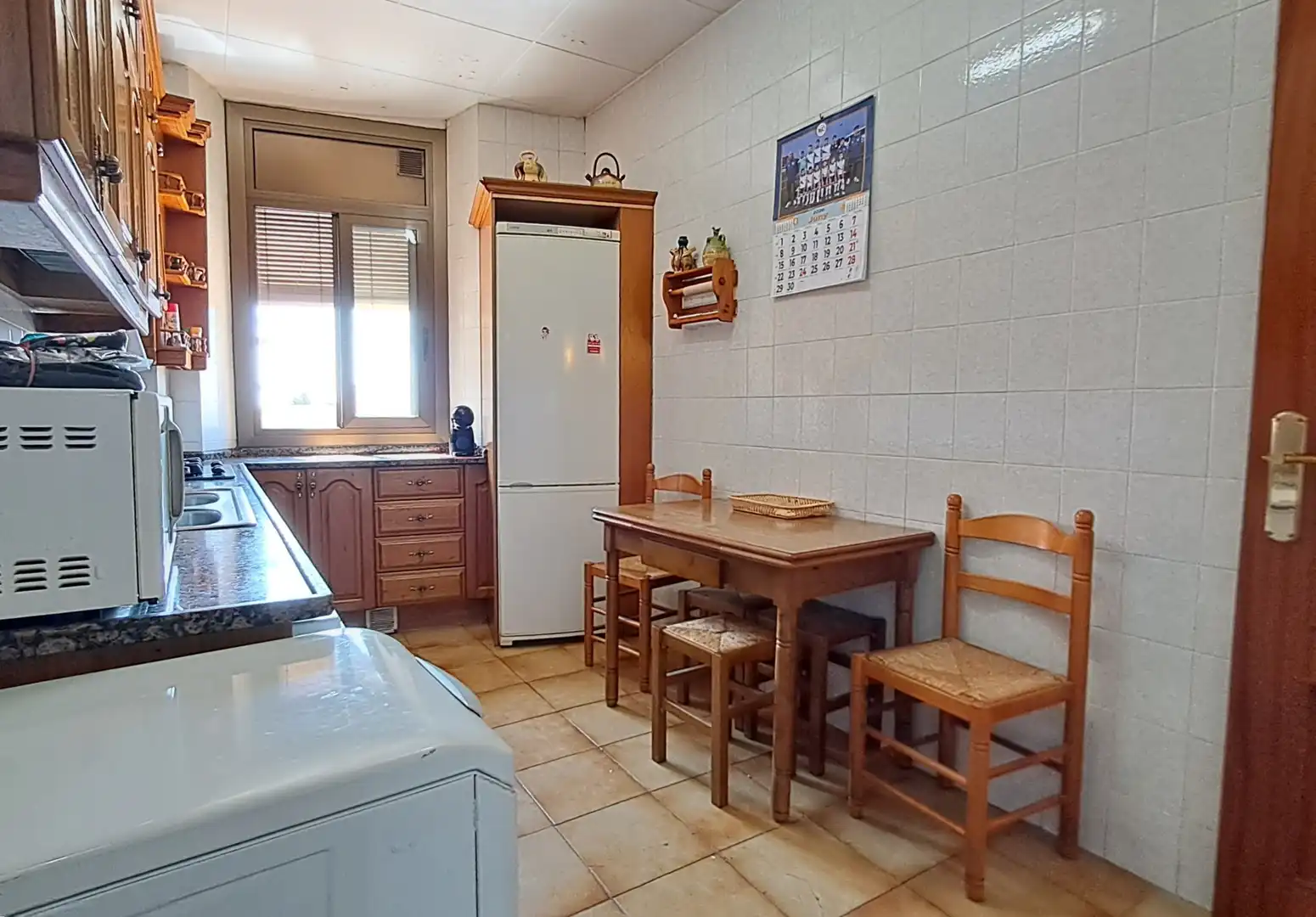 Cuina de Pis en venda en Tarragona amb Forn i Balcó