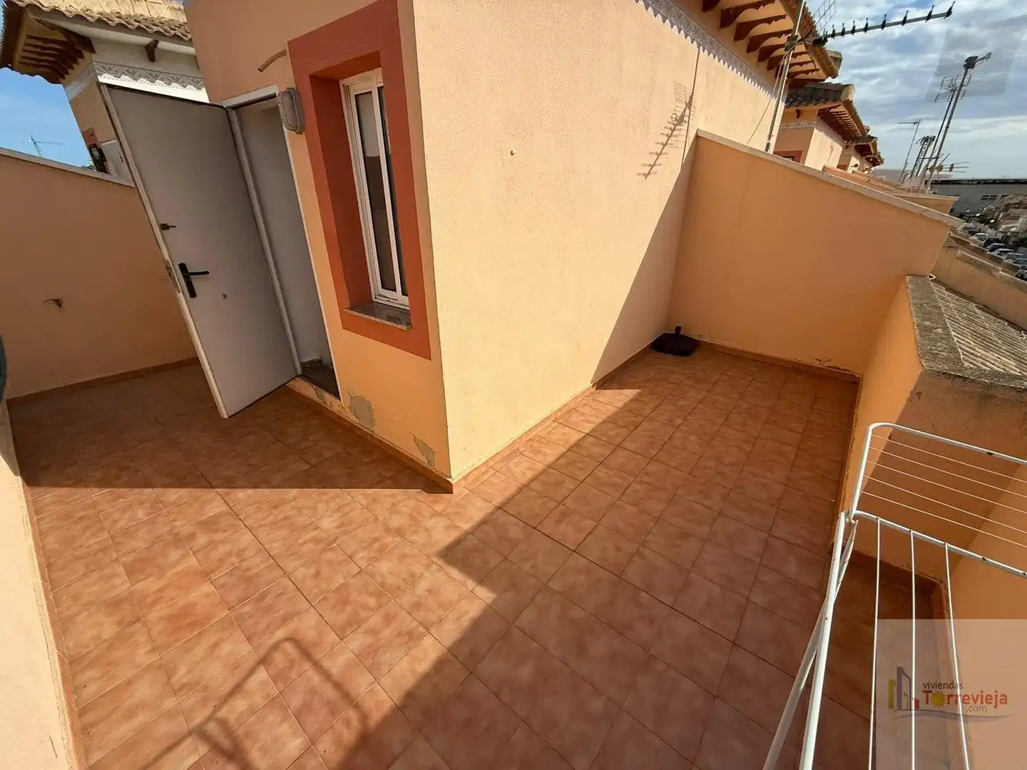 Terraza de Dúplex en venta en Torrevieja con Terraza y Piscina comunitaria