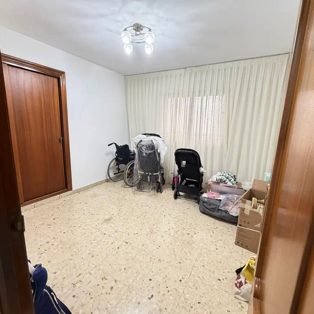Wohnung zum Verkauf in Calle ESCOLES DE LES, Centro Urbano