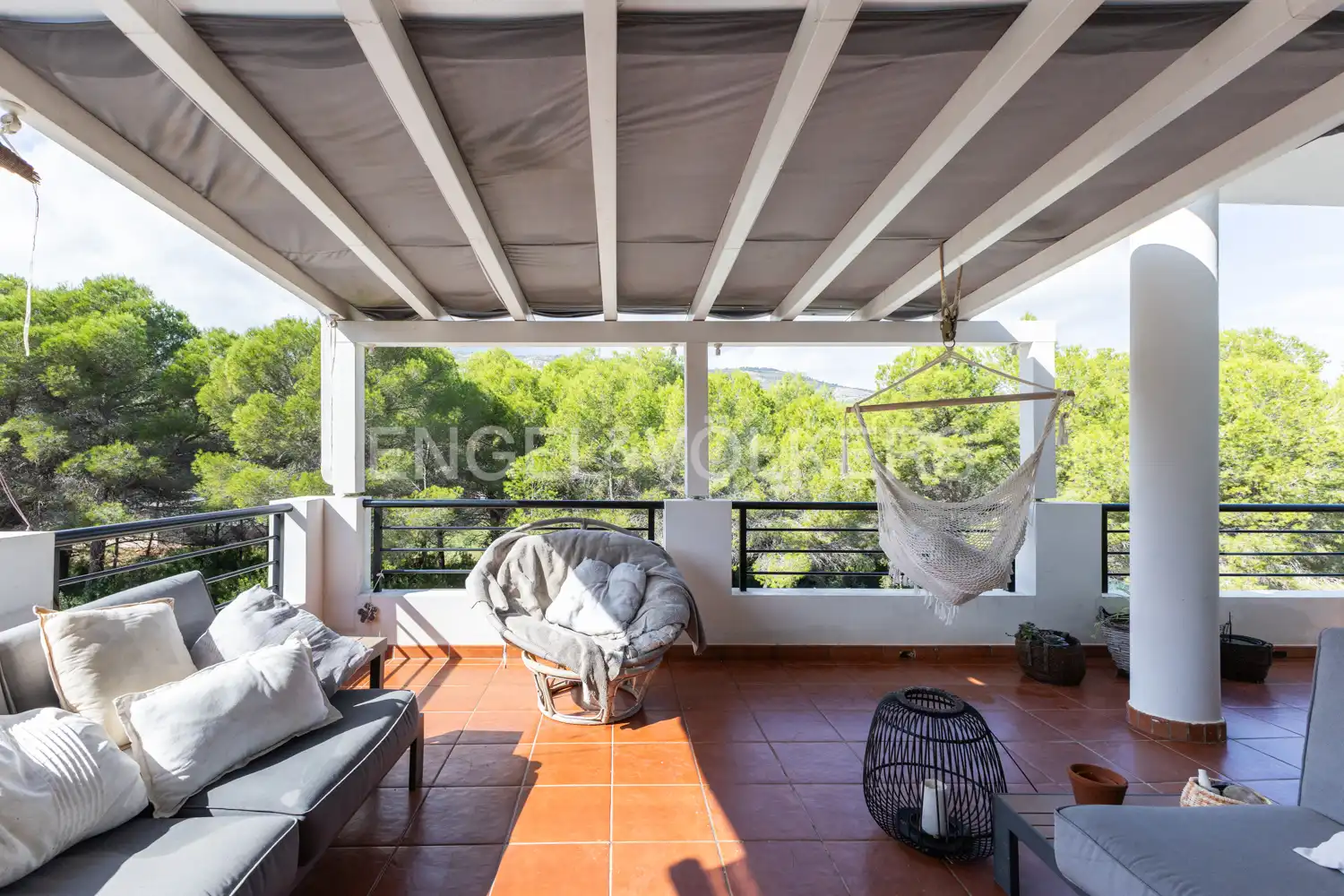 Vista exterior de Casa o xalet en venda en Oropesa del Mar / Orpesa amb Aire condicionat, Calefacció i Jardí privat