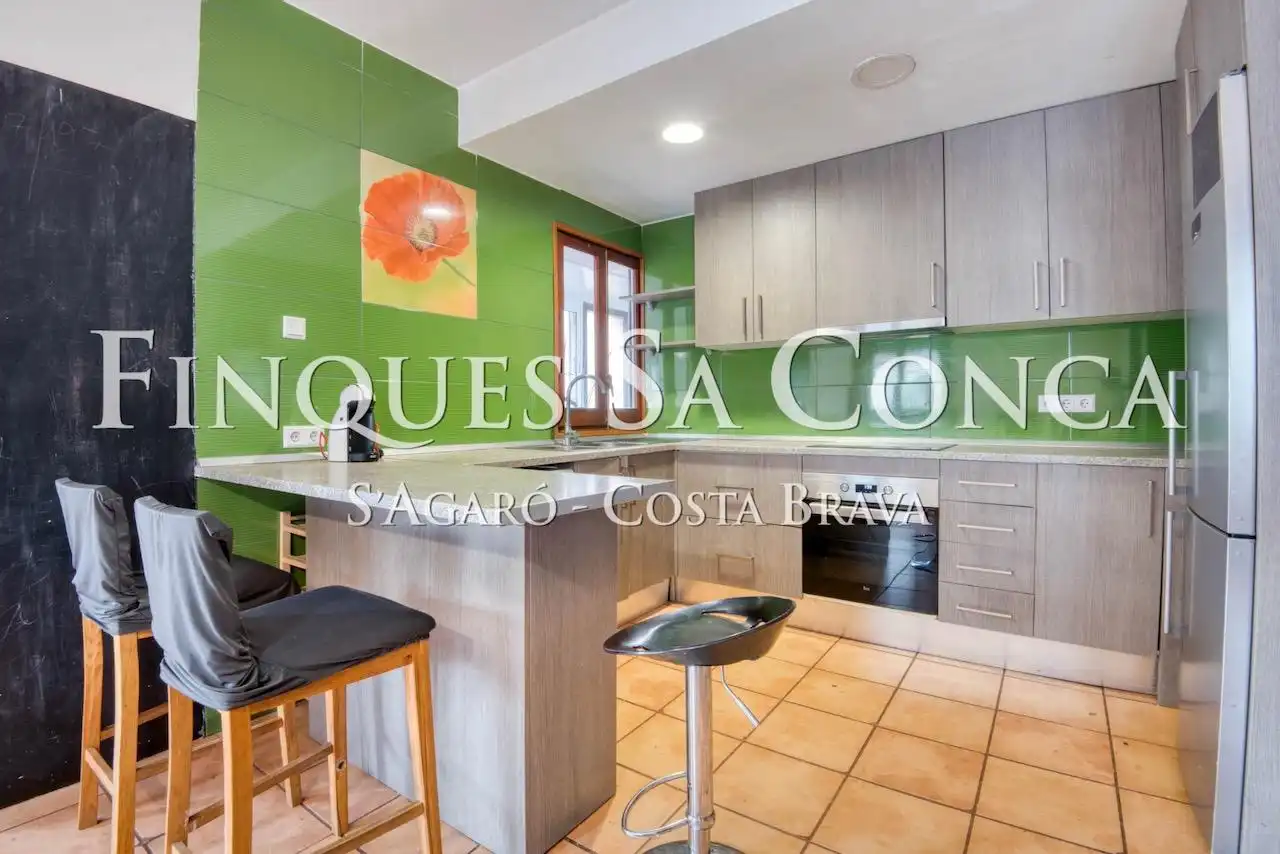Cocina de Casa adosada en venta en Sant Feliu de Guíxols con Calefacción