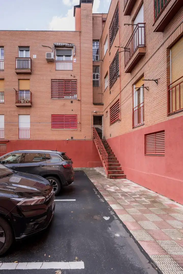 Vista exterior de Piso en venta en Madrid con Aire acondicionado, Calefacción y Alarma