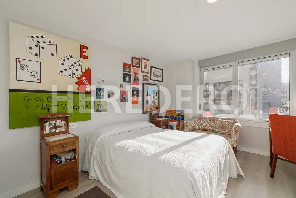 Schlafzimmer von Wohnung zum Verkauf in Vigo  mit Heizung und Parkett