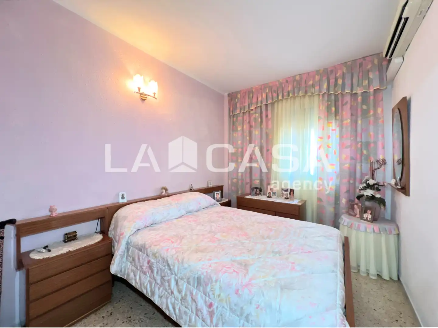 Bedroom of Attic for sale in Badalona  with Terrace and Furnished