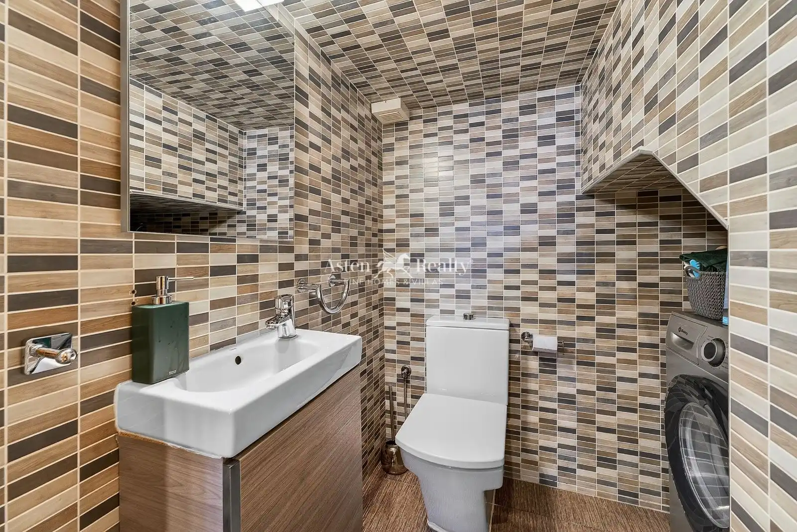 Maisonette mit Pool zum Verkauf in Helsinki, imagen 8