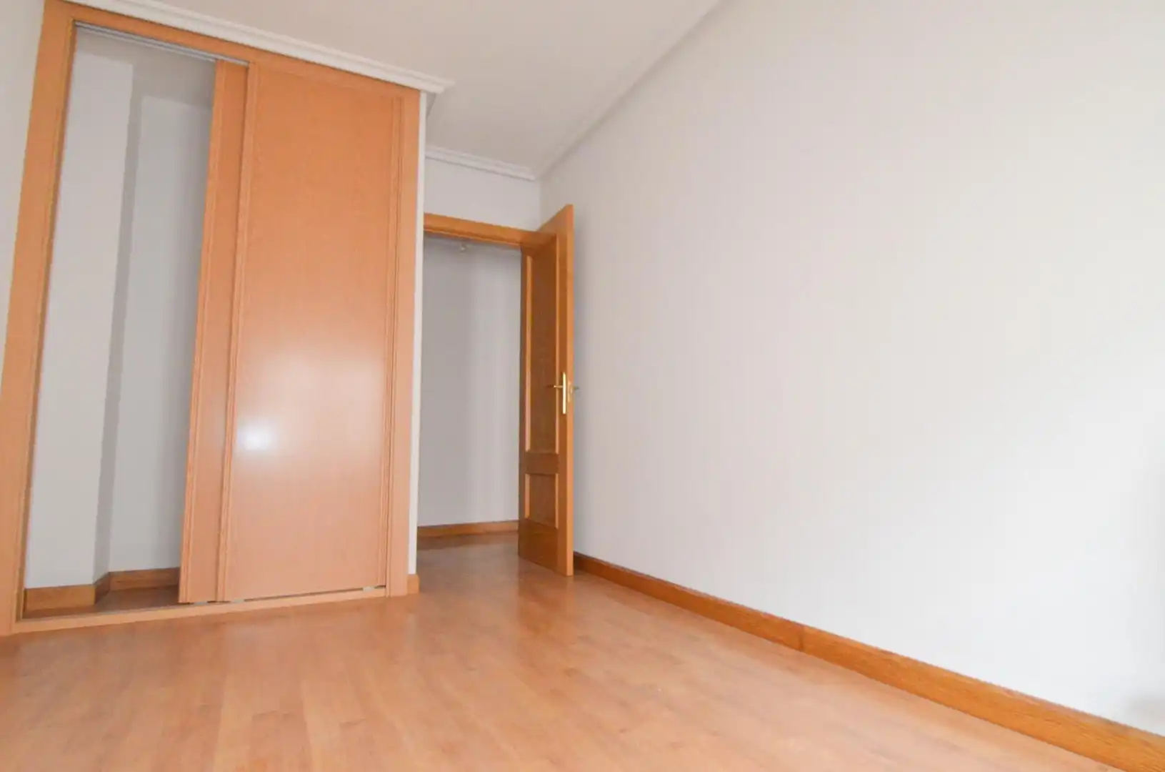 Bedroom of Flat for sale in La Fuente de San Esteban   with Heating, Storage room and Balcony