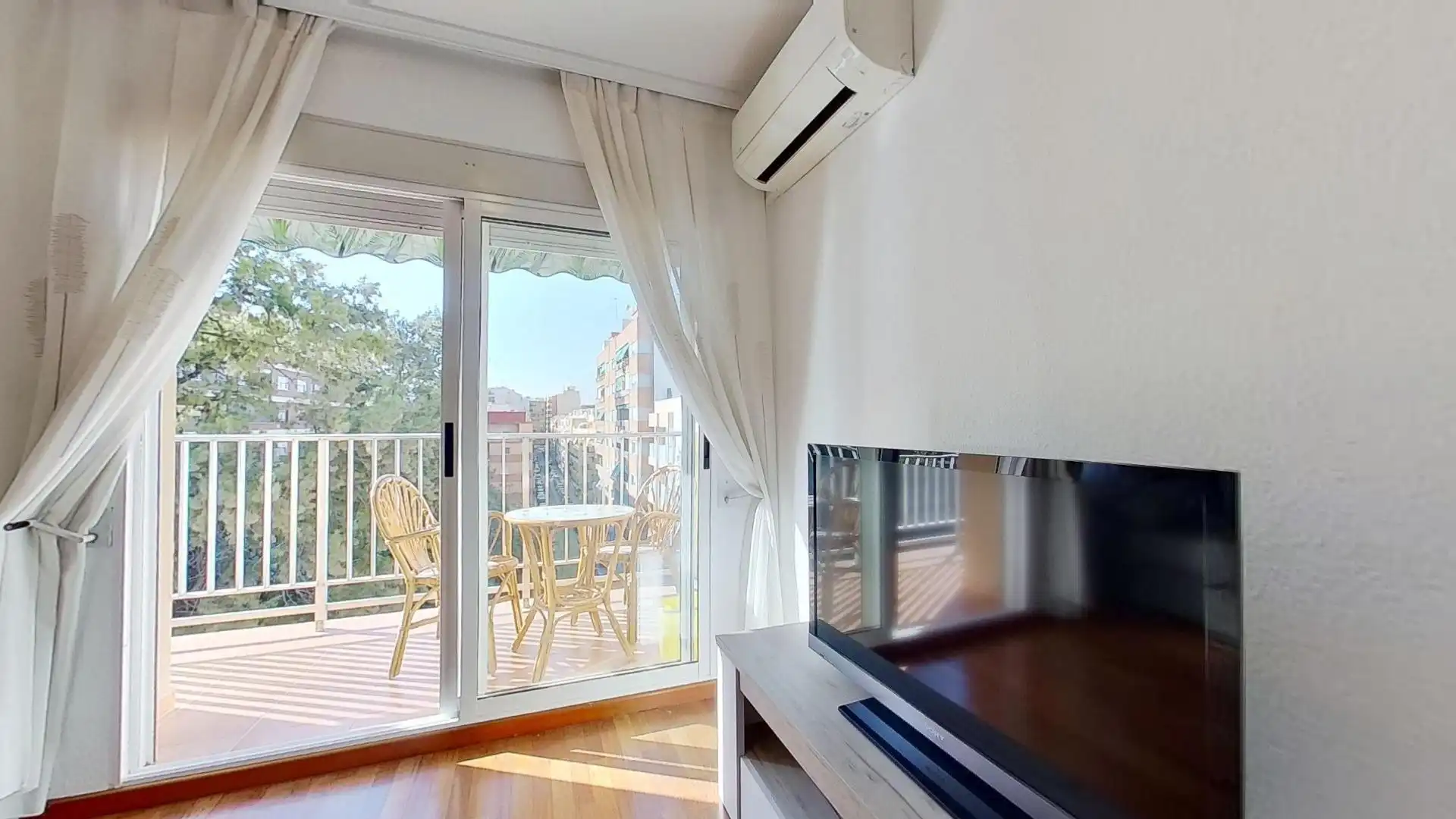 Flat for rent in ABEN AL ABBAR, 18, Albors
