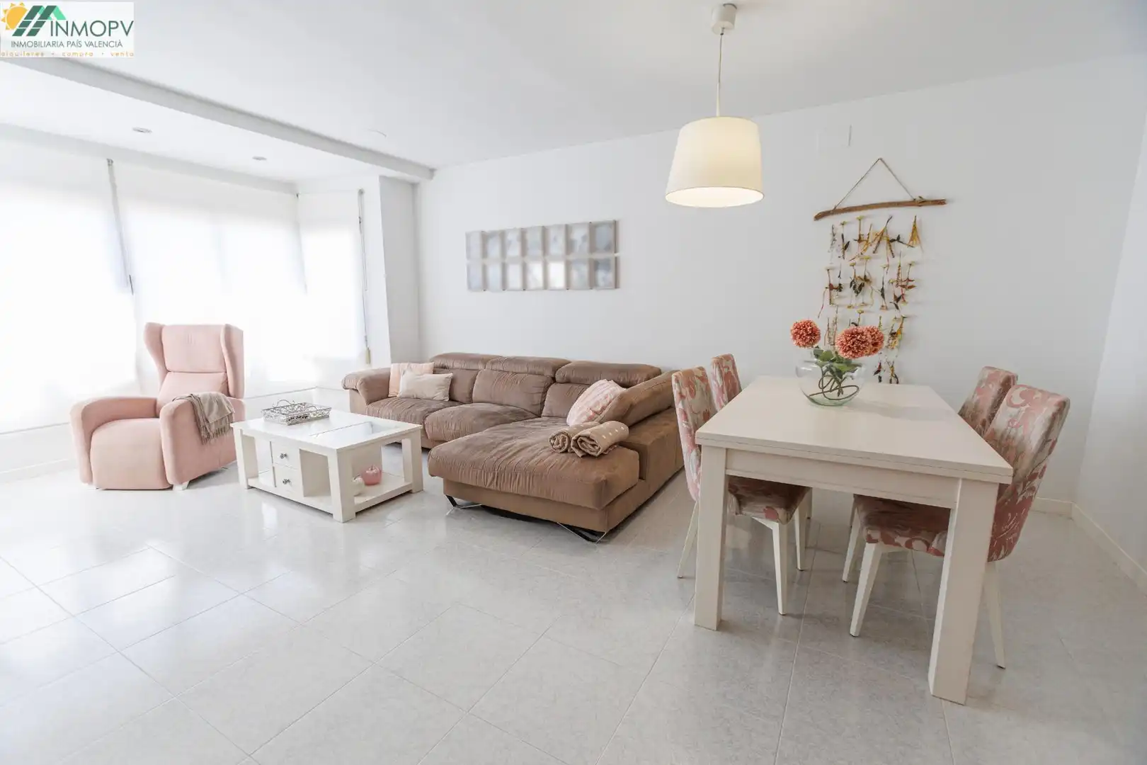 Flat with terrace for sale in Casco Urbano, imagen 2