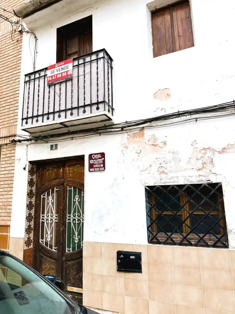 Vista exterior de Casa adosada en venta en Almenara