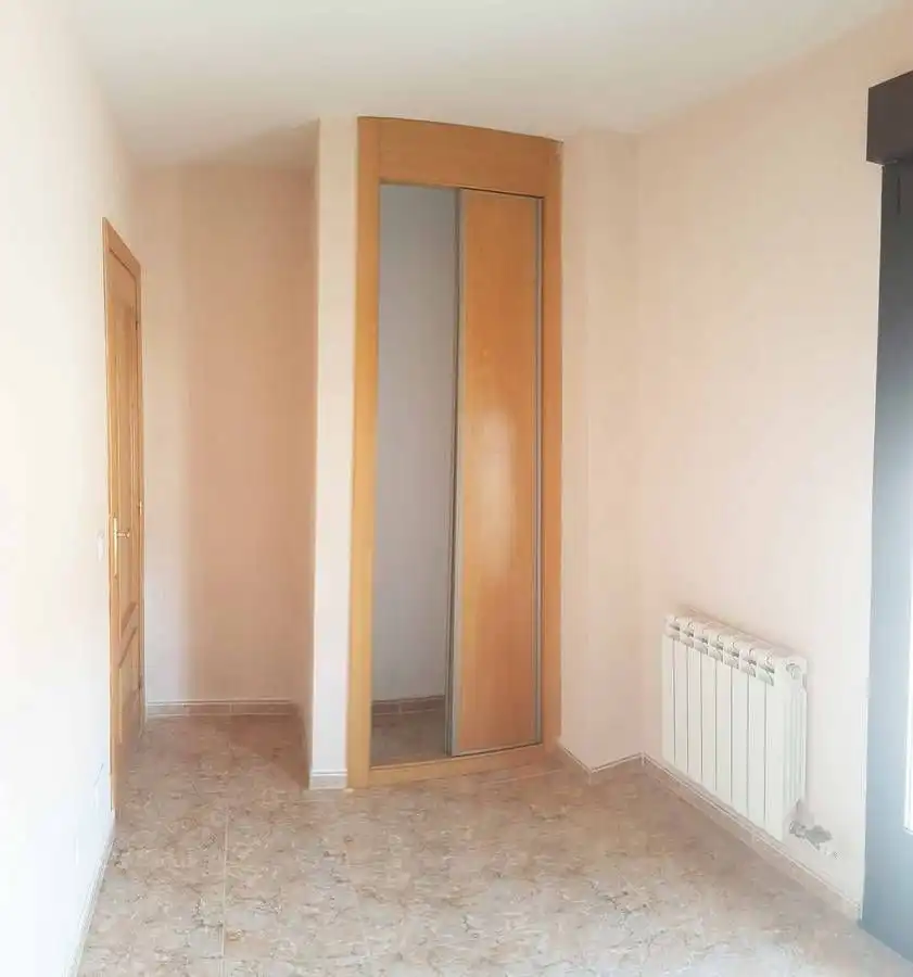 Schlafzimmer von Maisonette zur Miete in Medina de Rioseco mit Heizung, Balkon und Haustiere erlaubt