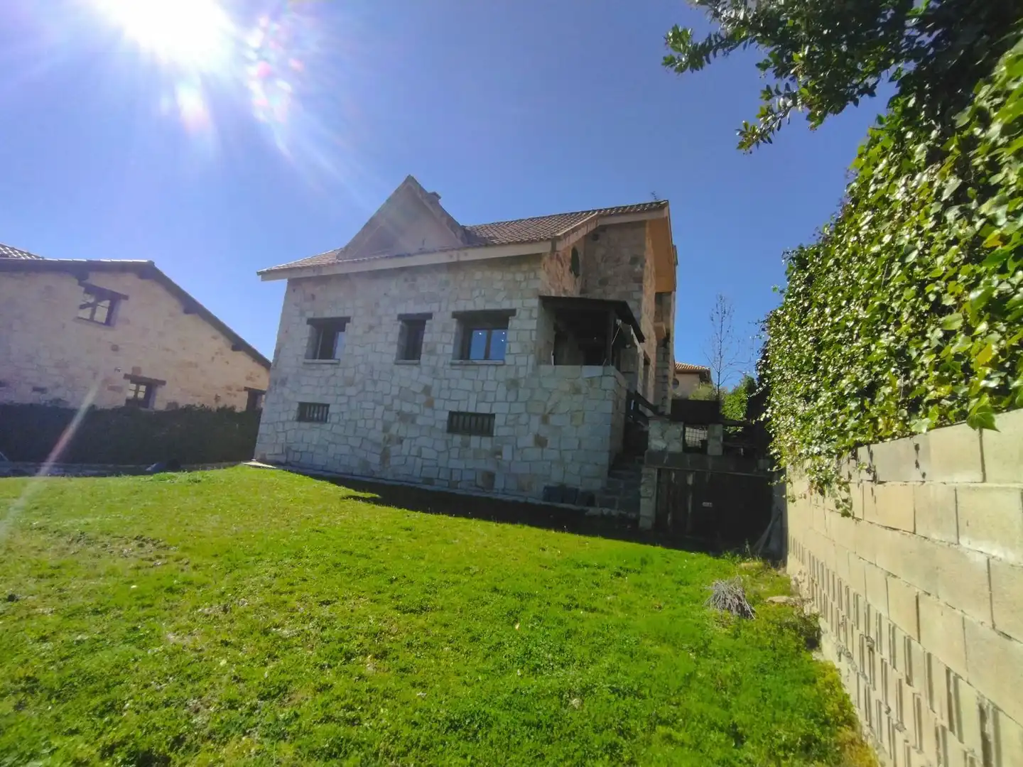 Casa o xalet en venda a Calle Manolo Vázquez, Guadalix de la Sierra
