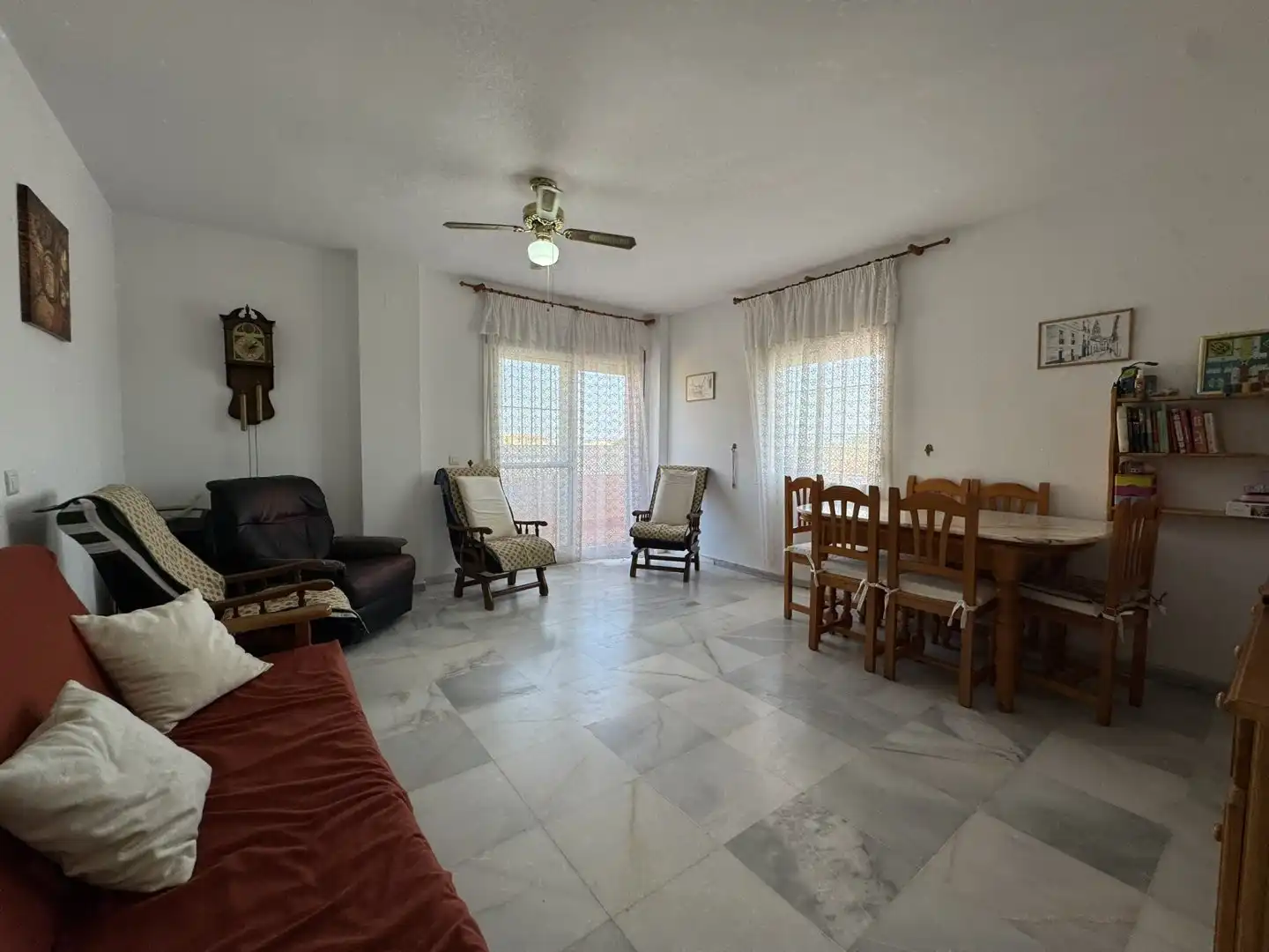 Living room of Flat for sale in Chipiona  with Swimming Pool, Furnished and Balcony
