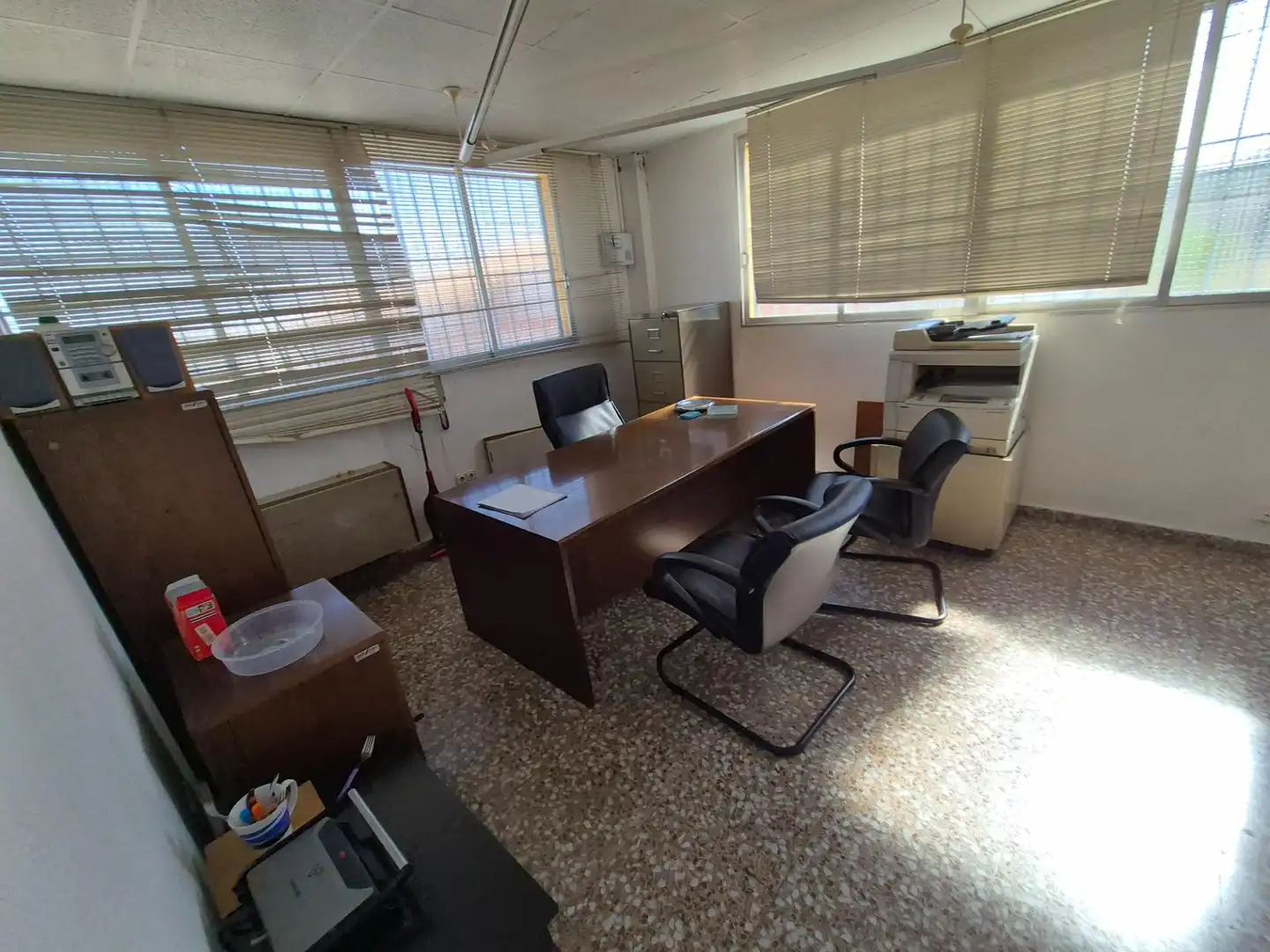 Nave industrial en venta en Elda