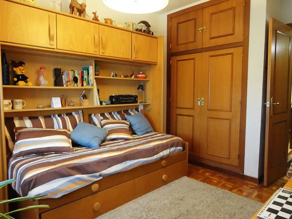Habitación de Piso en venta en Salas de los Infantes con Calefacción, Terraza y Amueblado