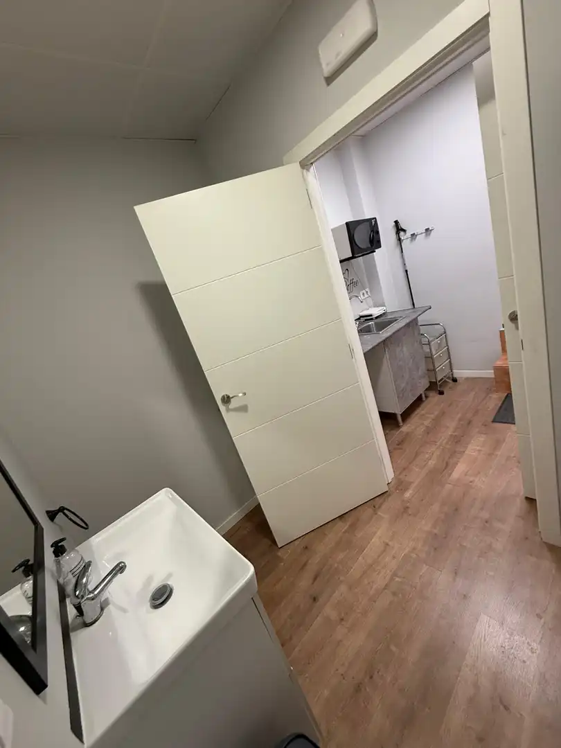 Vista exterior de Planta baja en venta en Valencia con Calefacción