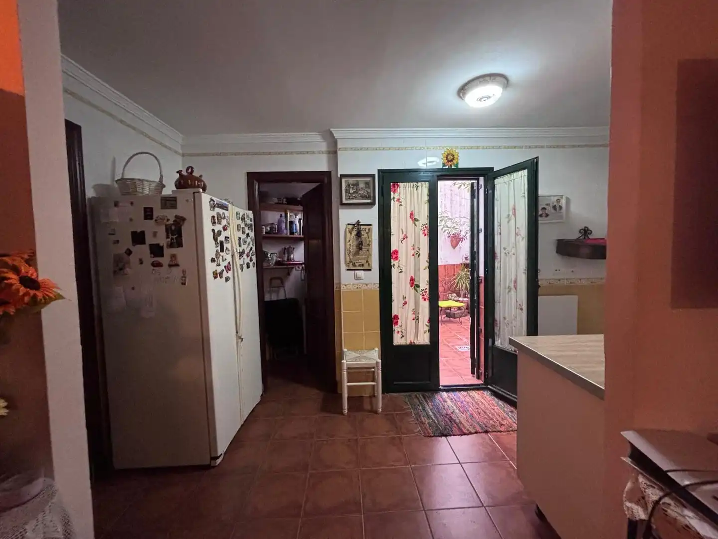 Cuina de Casa o xalet en venda en Alcalá de Guadaira amb Terrassa, Traster i Balcó