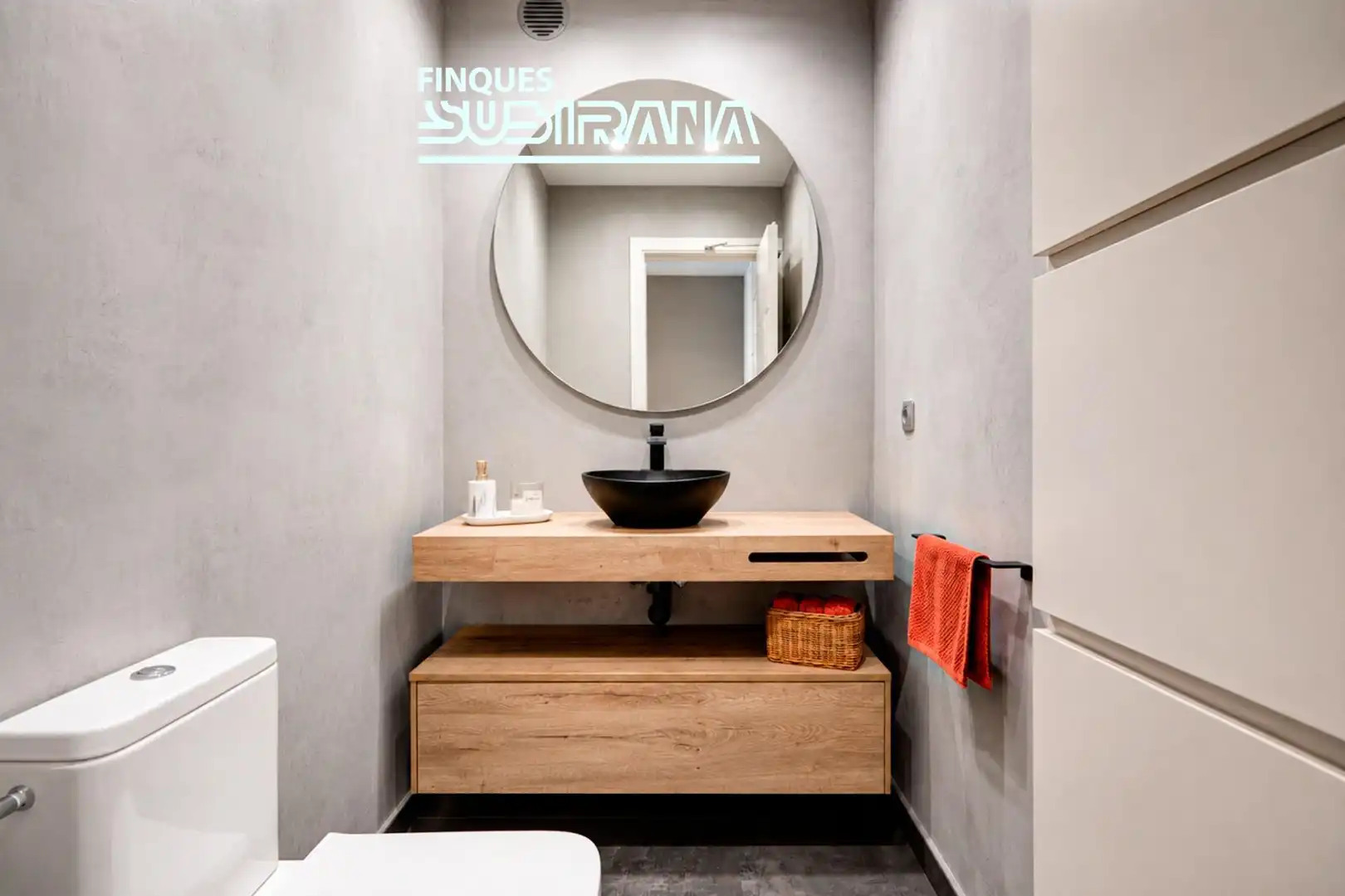 Baño de Casa o chalet en venta en Vilanova del Camí con Aire acondicionado, Calefacción y Jardín privado