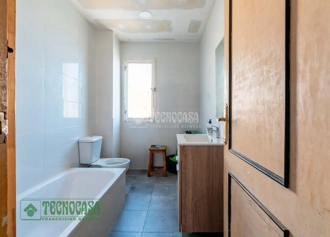 Baño de Piso en venta en El Ejido con Amueblado