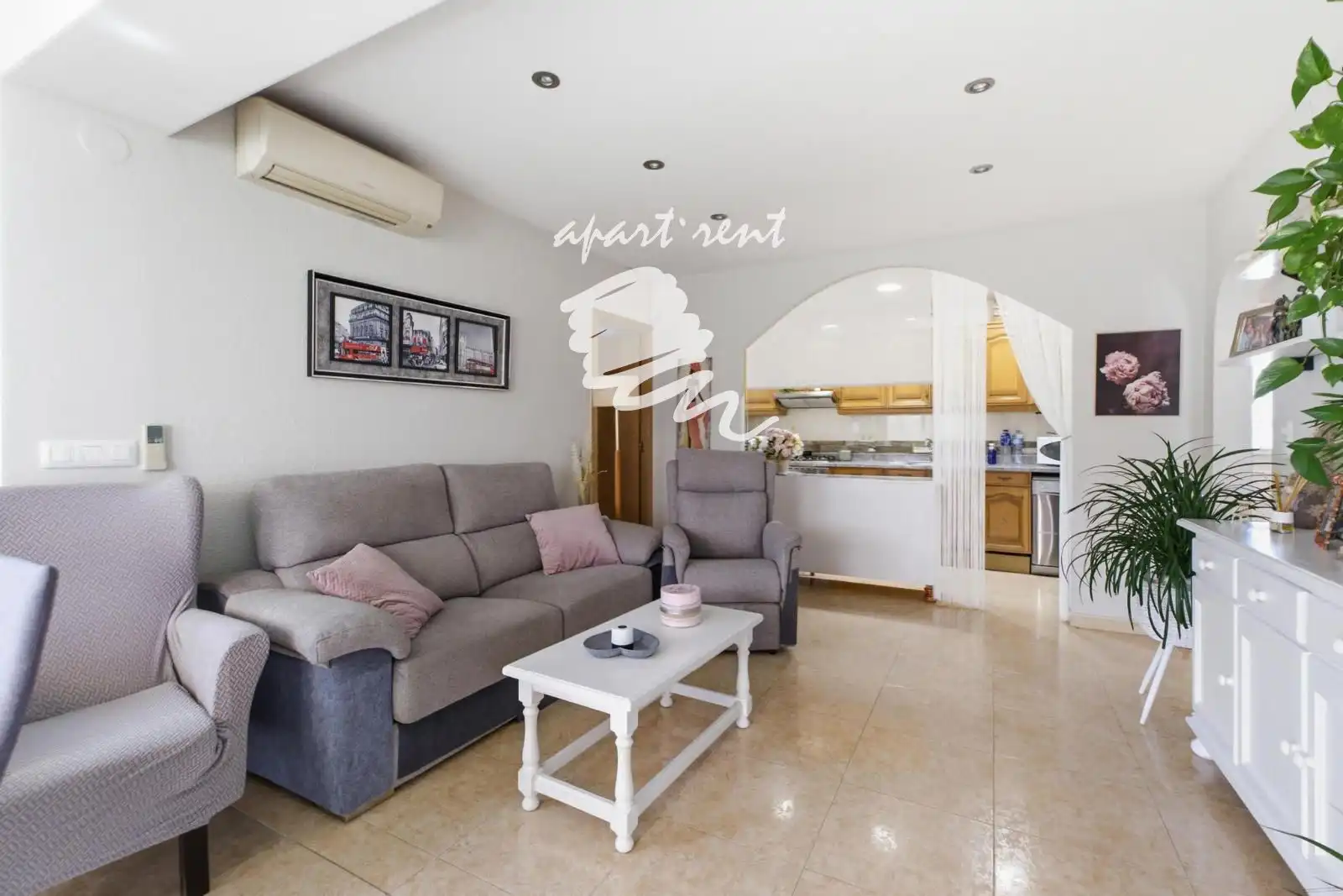 Sala de estar de Casa o chalet en venta en Empuriabrava con Aire acondicionado, Calefacción y Terraza
