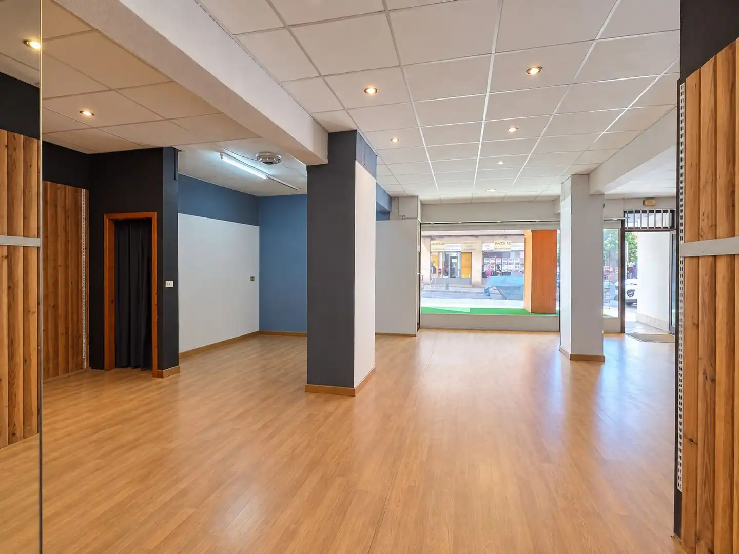 Local comercial en venda a La Paz - El Carmen - Anunciación