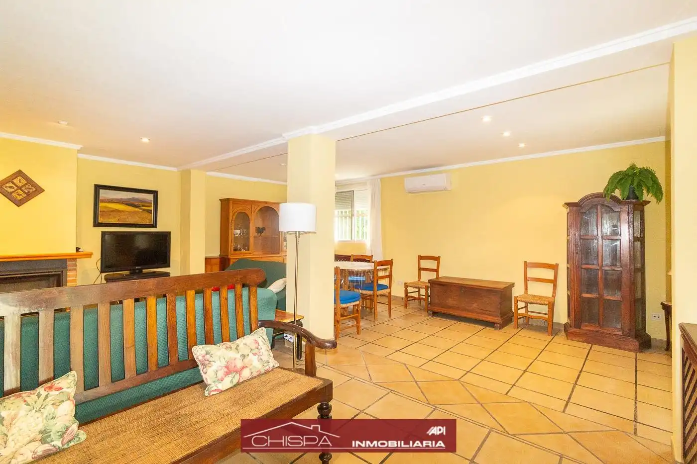 Sala de estar de Casa o chalet en venta en Náquera con Aire acondicionado, Calefacción y Jardín privado