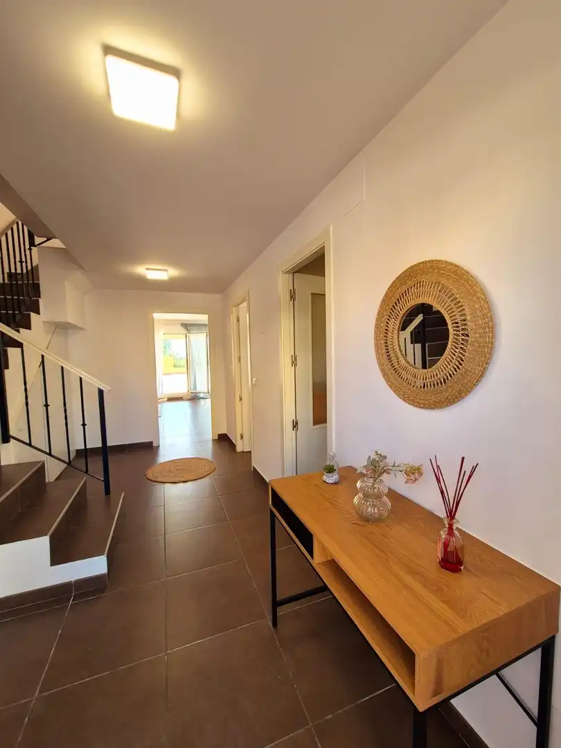 Casa adosada en venta en Algeciras con Terraza y Balcón
