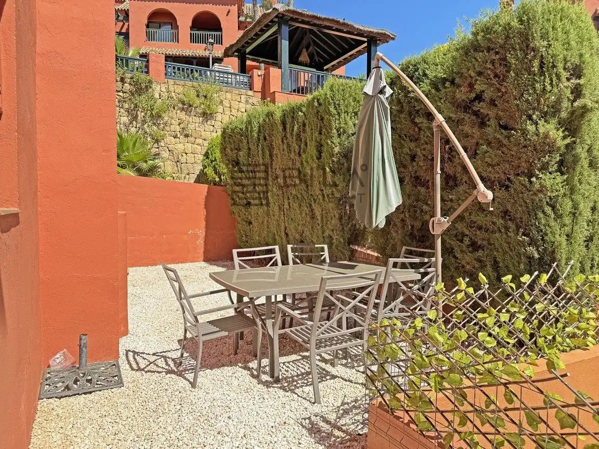 Piso con piscina en venta en Bonita Hills, imagen 4